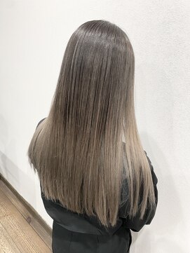 アンダーバーホワイト 広島 並木店(_WHITE) エアタッチバレイヤージュ