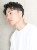 ツーブロックショート ナチュラルアップバング