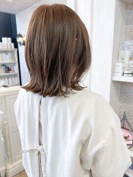 キャアリー(Caary) 福山市美容室Caary20代30代人気くすみベージュトレンドカラー