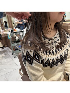 アッシュ 武蔵境店(Ash) ワンホンレイヤーでイルミナカラー