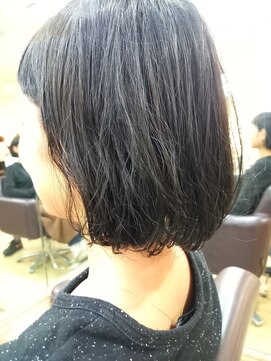 シャンプーボーイ 癖毛ボブ