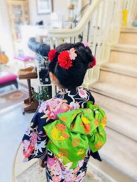 美容室 ティンカーベル 浴衣ヘア