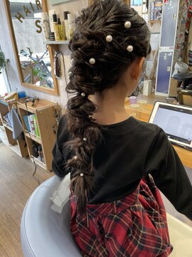 スウェル ヘアーデザイン(Swell) キッズ絵　発表会　ヘアセット