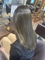 ヘアースペース ブイ(hair space V) ブリーチ毛にも最適！VオリジナルAujuaトリートメント！