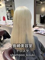 コワファーストナガサキシャンプーボーイ(COIFF1RST NAGASAKI SHAMPOO BOY)&nbsp;長崎 ケアブリーチ ホワイトブロンド 韓国ヘア