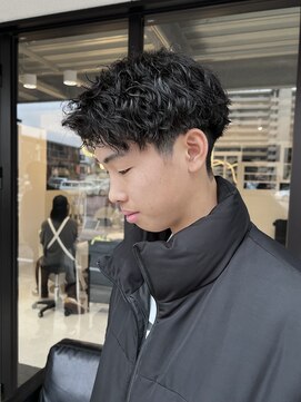 髪屋 紬 メンズ/メンズパーマ/メンズカット/ツイストスパイラル