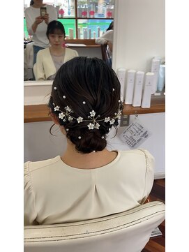 ヘアーアンドメイクアップモパ ヘアセット