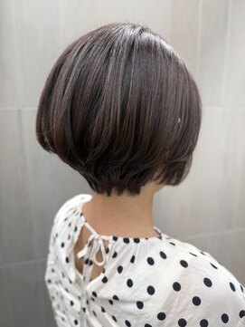 センティル(SENTIR) シルエット美人なショートボブ