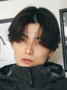 フィフス 仙台(fifth) 仙台センターパートフェザーパーマニュアンスパーマ刈り上げ30代