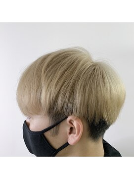 ロナ 岡崎竜美丘店(RONA) メンズハイトーンマッシュスタイル