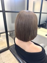 ファイブ ノーヴル カラット(5 Noble ct.) 【kana】グレージュカラー×オッジィオット