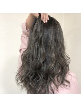 ヴィダ クリエイティブ ヘアーサロン(Vida creative hair salon) くっきり大人ハイライト