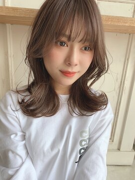 アリスバイアフロート 自由が丘(ALICe by AFLOAT) 小顔シースルーくびれ（くすみブルーミニウルフデジタルパーマ