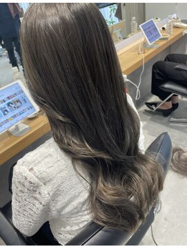 フェリア 渋谷(Feria) 【Feria 渋谷】アディクシーカラー×オリーブベージュ "Tsuyuki"