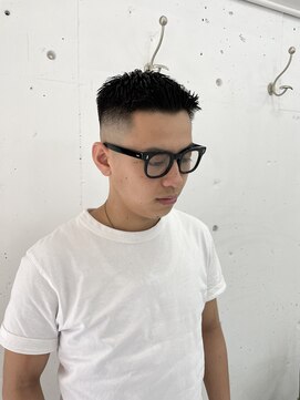 ウェルネス(Wellness) スキンフェードクルーカット