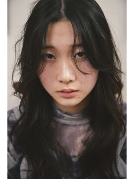 ヘアーオアシス ビオトープサン(Hair Oasis biotope SUN) 弾むレイヤースタイル