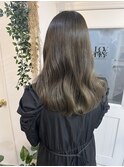 オリーブグレージュ/オリーブカラー