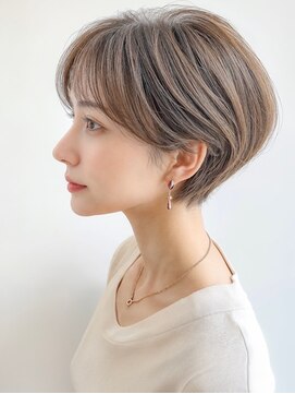 ブレス(BRACE) 「新しい自分を発見!ショートヘアで魅力倍増」