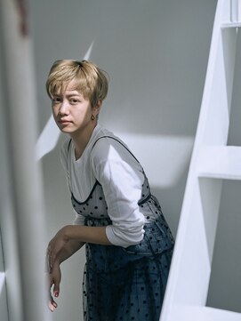 サーカス バイ ビュートリアム 青山(CIRCUS by BEAUTRIUM) ショートカット　マッシュショート　大人ショート　ショート