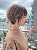 イメチェンショート外はねボブ美髪ブルーブラックワイドバング