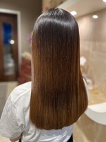 アールヌーベルヴァーグ(ar nouvelle vaugue)&nbsp;ワンレンカット＋ストレートヘアー