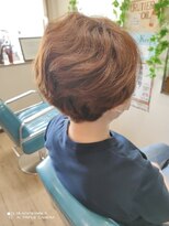 カラクリビショウ(Kara-Kuri Bisho)&nbsp;丸みショートヘア