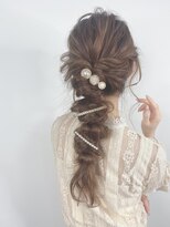 ルービック 豊中(Rubik's)&nbsp;波ウェーブ×編みおろしヘアアレンジ