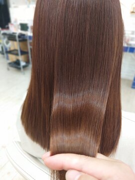 シアニスタ 明るめグレイカラーと髪質改善トリートメント