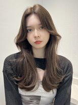 ロンプ(romp)&nbsp;王道の韓国風くびれレイヤー 【20代.30代】【Satoru】iii