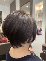 ヘアーサロン キキョウ(hair salon kikyo) 襟足が少し長めのショートボブスタイル