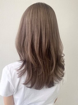 フュー 新小岩(few.) 黒髪/グレーベージュ/レイヤーロング/前髪パーマ[新小岩駅]