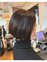 ブリング バイ スノードロップ 吉祥寺(BRING by Snowdrop)&nbsp;黒髪/グレーベージュ/レイヤーロング/前髪パーマ/吉祥寺
