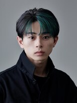 オーシャントーキョー(OCEAN TOKYO)&nbsp;韓国ヘアカルマパーマコンマバングセンターパート黒髪ウルフ