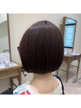 ティアム(Tiam) 前下がりボブ/ピンクカラー