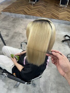 サクラ 岐阜(SAKURA) ブリーチしてても艶々ストレート！　岐阜美容室
