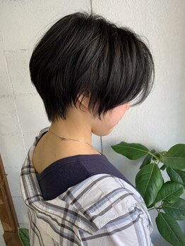ハピネ(happine..)の写真/親しみやすい経験豊富なスタイリストが丁寧にカウンセリング◎高いカット技術で理想のショートヘアへ＊