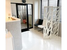 ラレーヴ バイ イーエル(la’reve by EL)の雰囲気(プライベート空間のサロン)