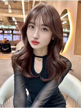 グロー 大宮(GLROW) レッドカラー ブリーチなしダブルカラー レイヤー くびれ巻き