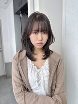 ミディアムレイヤー　ワンカール　グレージュ　艶カラー