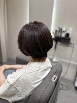 アキコ(AKIko) 大人ナチュラルショートボブ
