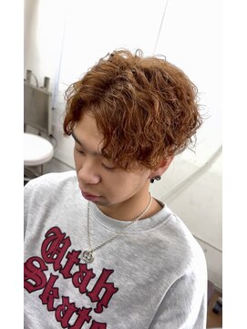 センターパート/ツイストスパイラルパーマ/ブリーチパーマ