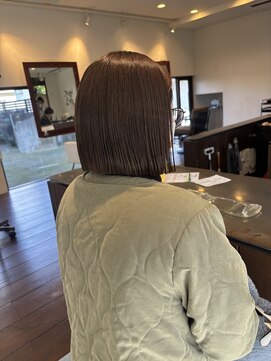 切りっぱなしボブ