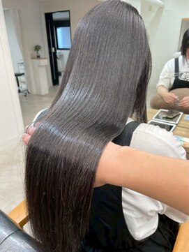 クラン 岡本(Chlan) 艶髪ロング ちゅるんヘア
