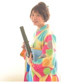 ショートでもハーフアップで袴スタイル！