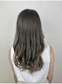 イルミナカラーのマットシルバー