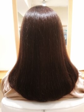 ヘアーサロン ニュアンス(HAIR SALON nuance) しっとりまとまるAラインストレート