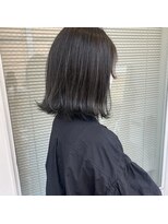 ミント(mint) 【 暗め、濃いめのオリーブグレー◎ 】