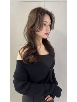 ジーナ 名駅(XENA.) 《xena/中島》横顔美人な☆レイヤーカット