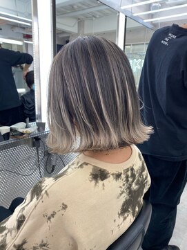 イキ 表参道(iki omotesando) モード/無造作ウェーブ/大人ガーリー[表参道駅]