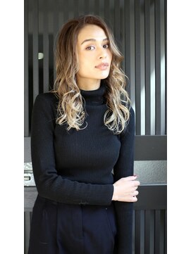 ソーホーニューヨーク ギンザ(SOHO NEW YORK GINZA) シャドウルーツバレイヤージュ